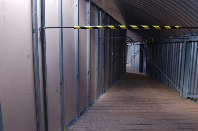 Die macher, Installatie in tentoonstelling I Am Your Master Kunstfort bij Vijfhuizen 2010